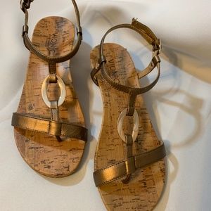 Vionic Martinique Bronze Sandal